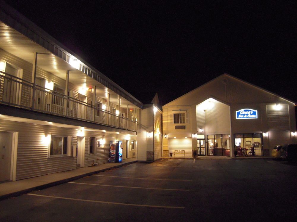 Cocca's Inn & Suites Wolf Road image 1