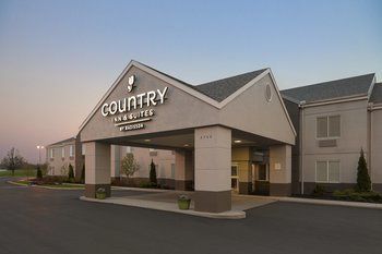 Country Inn & Suites by Radisson Port Clinton OH image 1