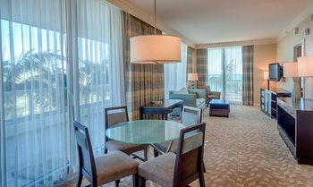 Fontainebleau Private Residences