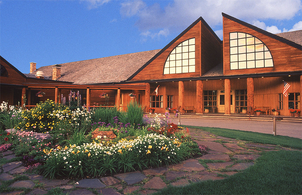 Grouse Mountain Lodge image 1