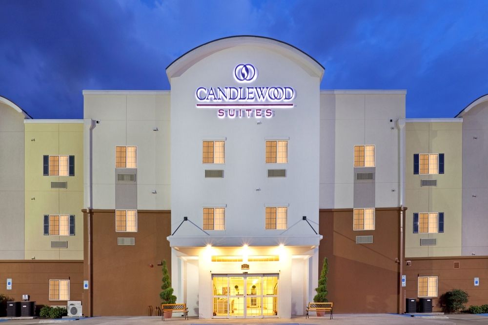 Candlewood Suites Miami Intl Airport - 36th St image 1