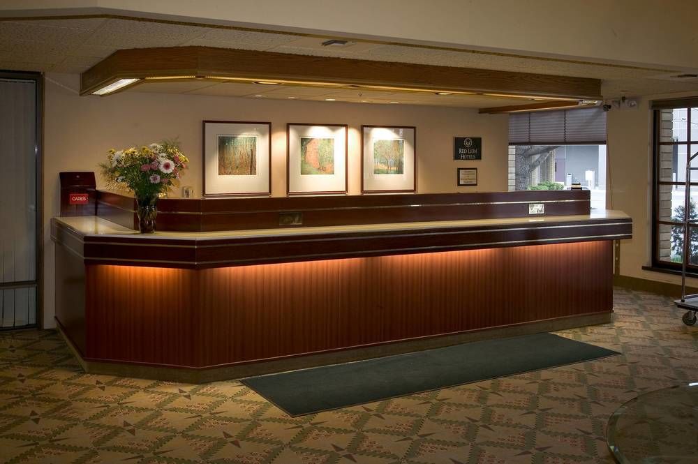 Red Lion Hotel Yakima Center image 1