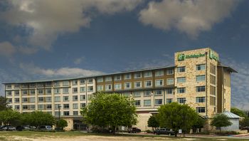 Holiday Inn San Antonio Northwest- SeaWorld Area image 1