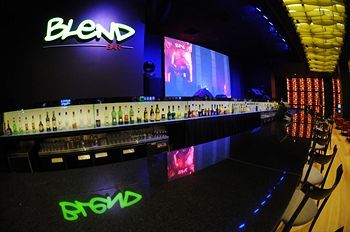 Hotel Bar