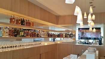 Sports Bar
