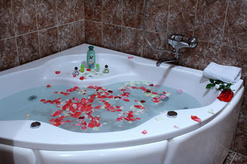 Jetted Tub