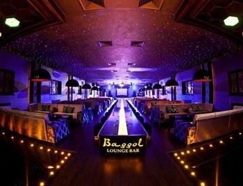 Hotel Bar