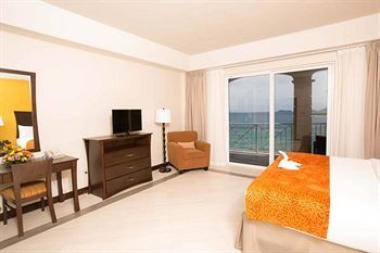 Guestroom View