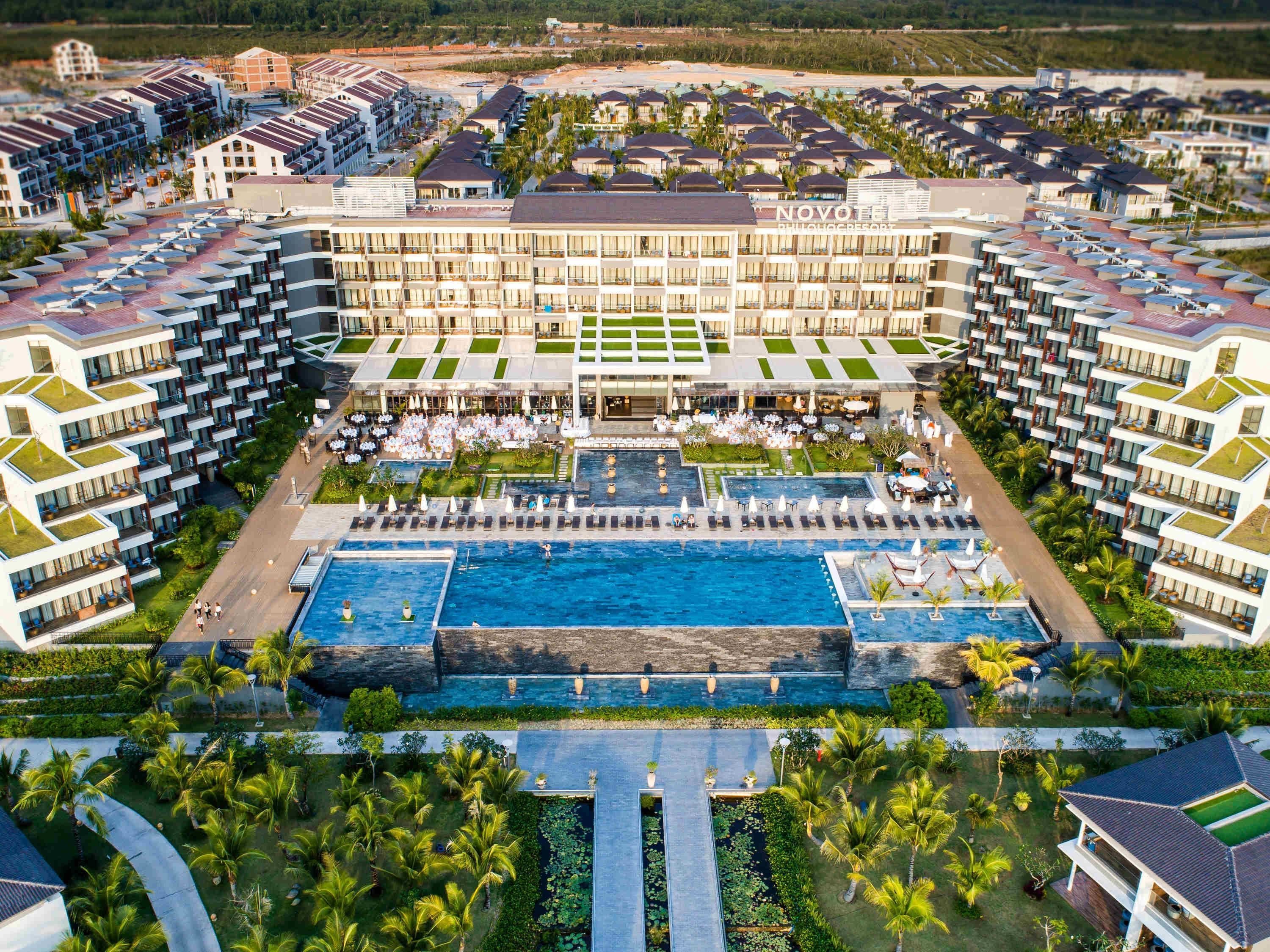 Novotel Phu Quoc Resort 롱비치 Vietnam thumbnail