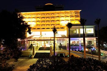 Quang Ba Trade Union Hotel - Tap to explore photos