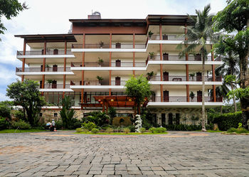 Tropicana Resort - Tap to explore photos
