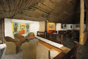 Hotel Lounge