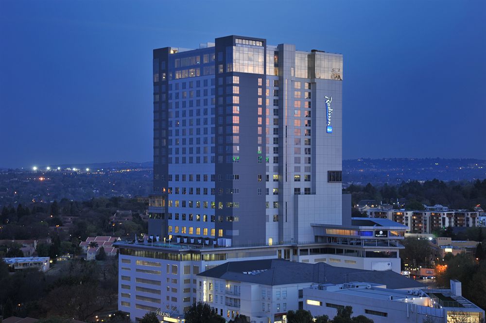 Radisson Blu Hotel Sandton Johannesburg 요하네스버그 South Africa thumbnail