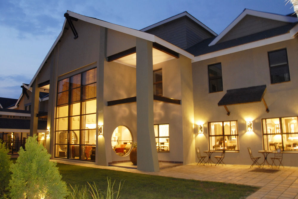 Protea Hotel Bloemfontein Willow Lake image 1