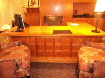 Concierge Desk