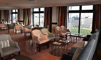 Executive Lounge