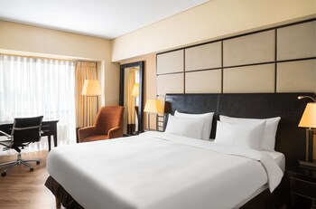 Radisson Blu Hotel Bucharest - Tap to explore photos
