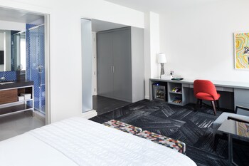 The Chambers Hotel Room Type - Standard King Room
