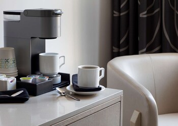 The Clift Royal Sonesta San Francisco Room Type - King Room with City View