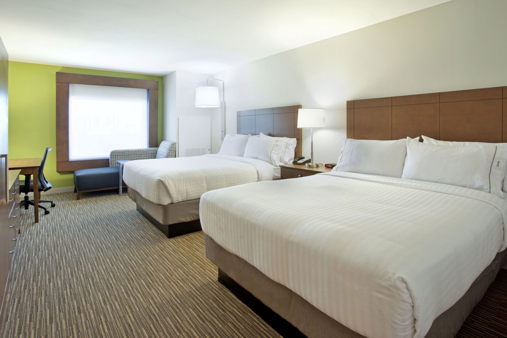 Holiday Inn Express & Suites Austin Downtown - University - Tap to explore photos