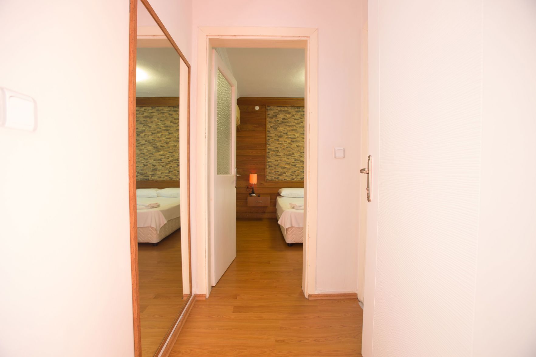 Dedeminn Garden Hotel Room Type - Double Room
