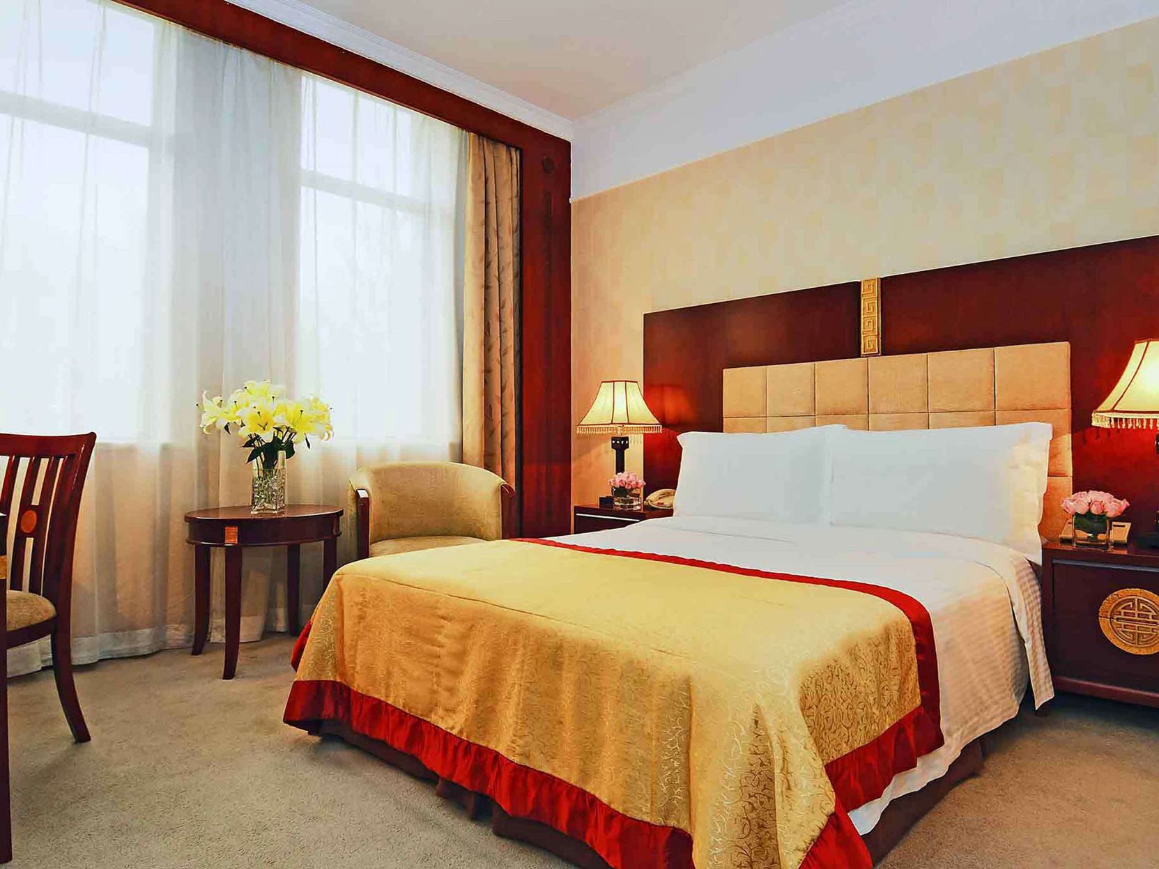Grand Mercure Xian Renmin Square - Tap to explore photos