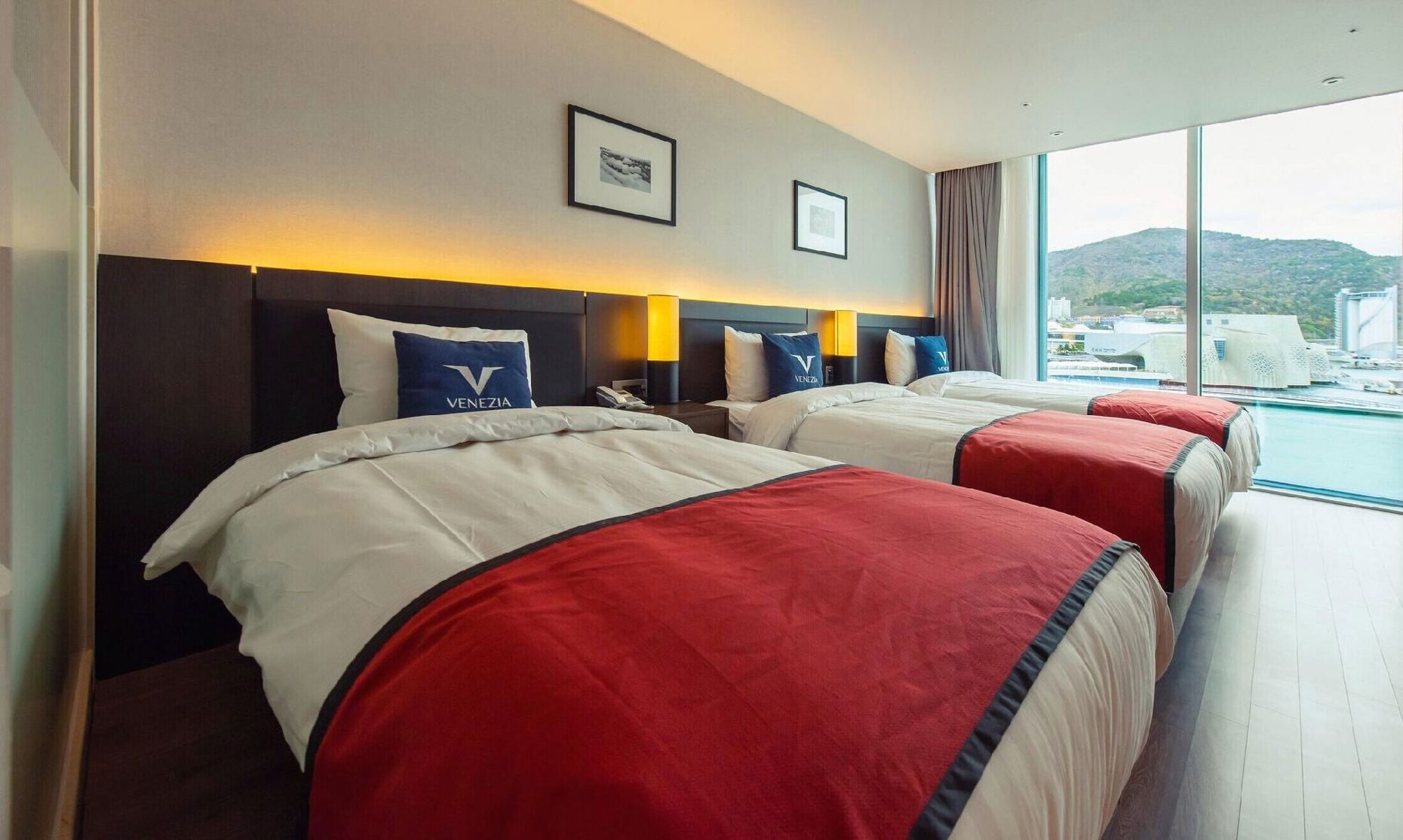 Yeosu Venezia Hotel & Suite Room Type - Superior Triple Room