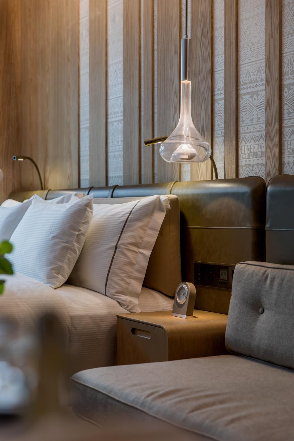 Joyze Hotel Xiamen, Curio Collection By Hilton - Tap to explore photos