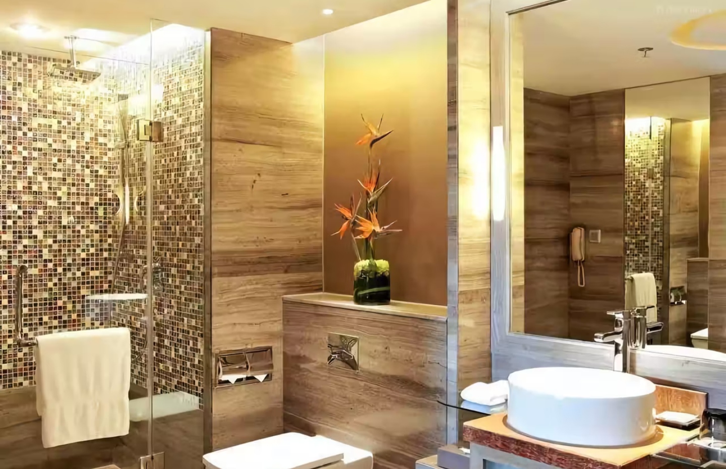 Pullman Xiamen Powerlong Room Type - Superior Twin Room with Lake View Pullman Xiamen Powerlong Room Type - Superior Twin Room with Lake View