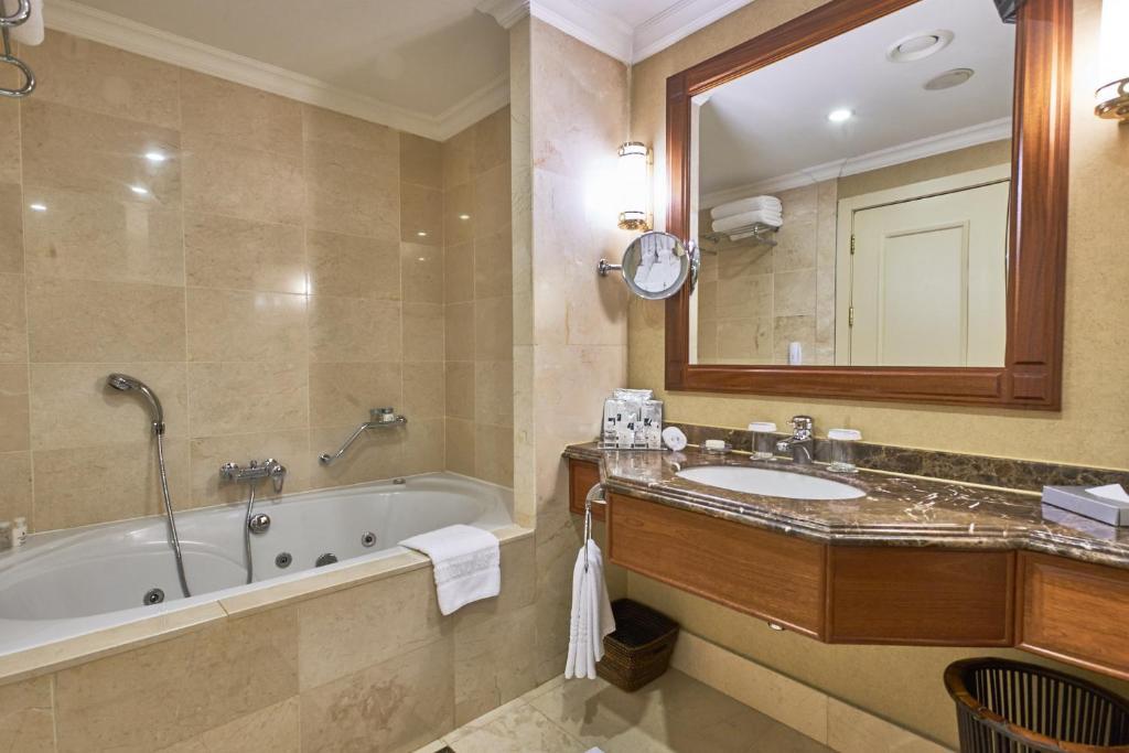 Rixos President Astana Hotel Room Type - Presidential Suite