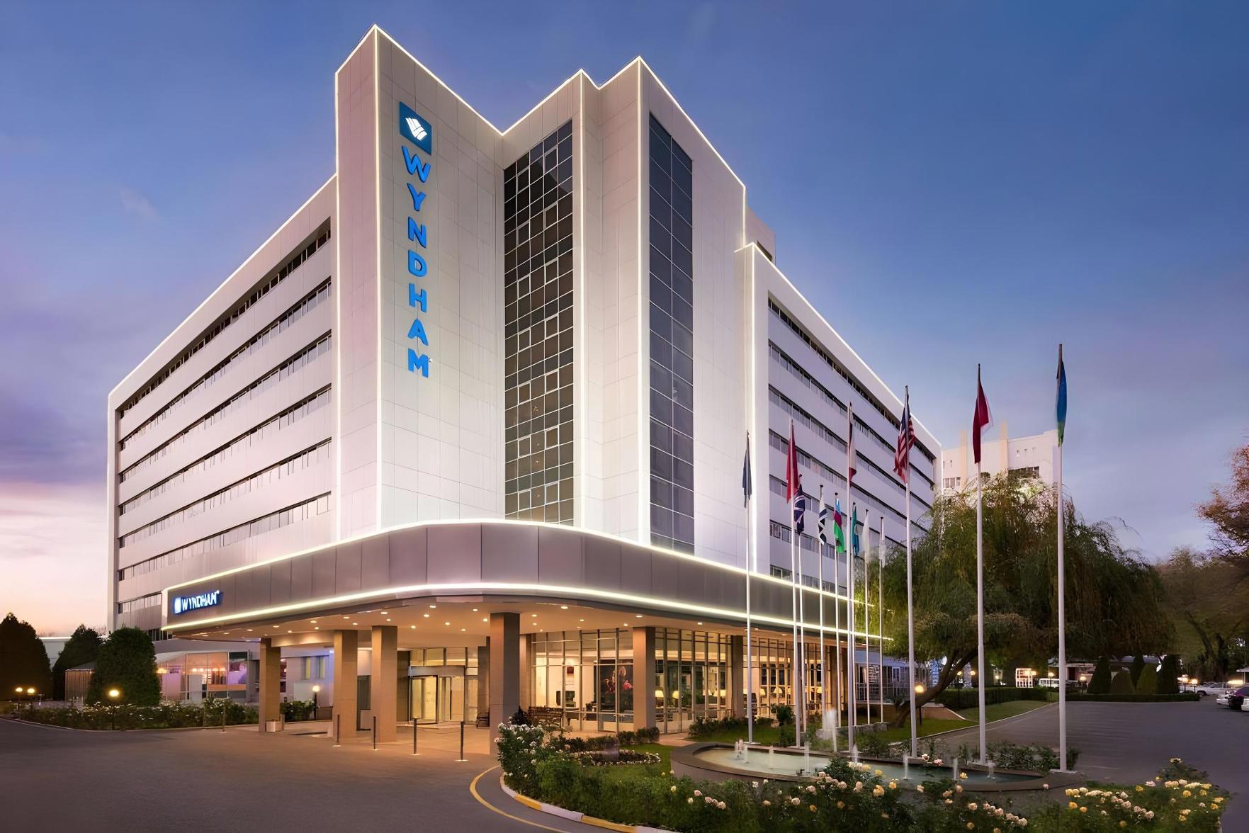 Wyndham Tashkent - Tap to explore photos