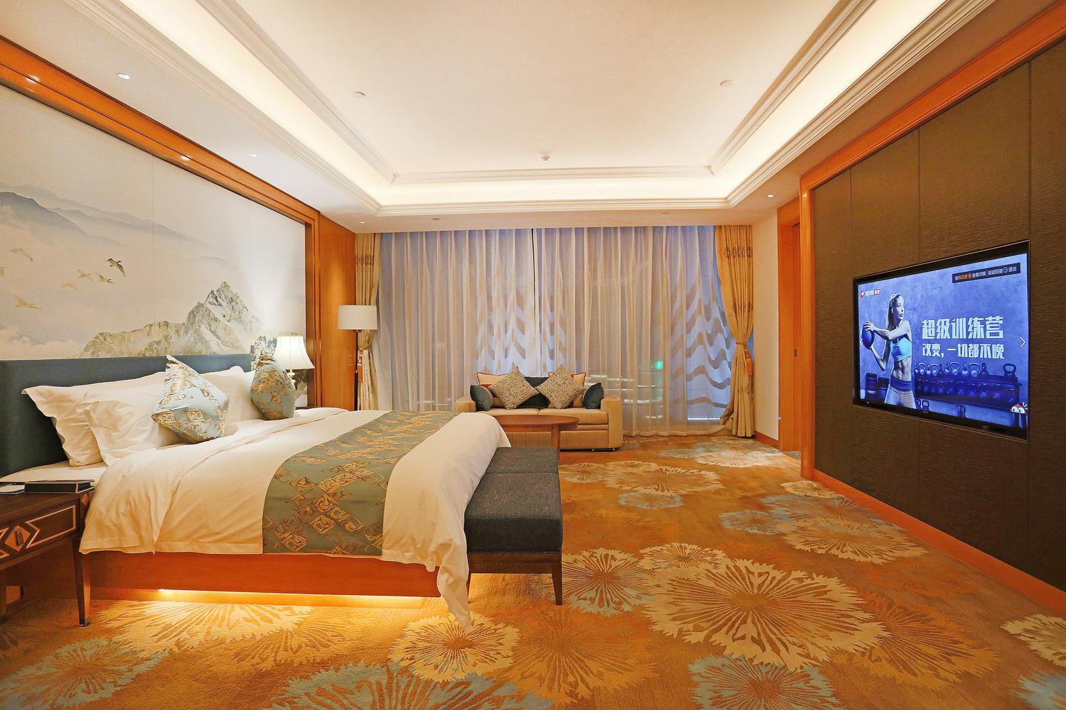 Dechen Jinling Grand Hotel - Tap to explore photos