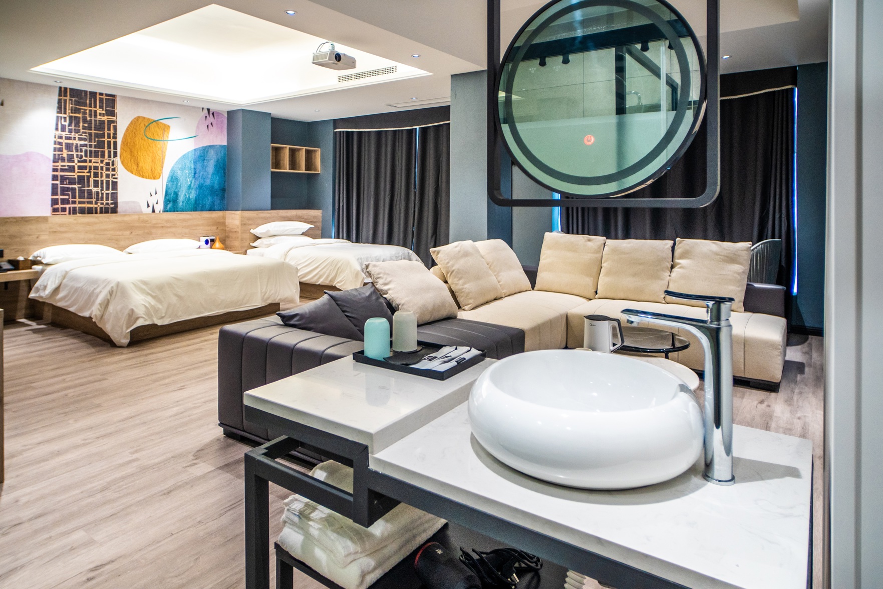 Logo 5, Jianyi Boutique Hotel, Beihai