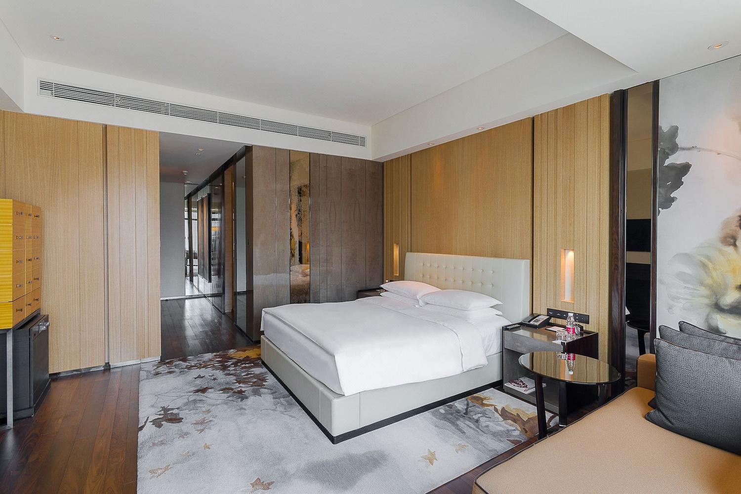 Grand Hyatt Shenyang Room Type - 1 KING BED