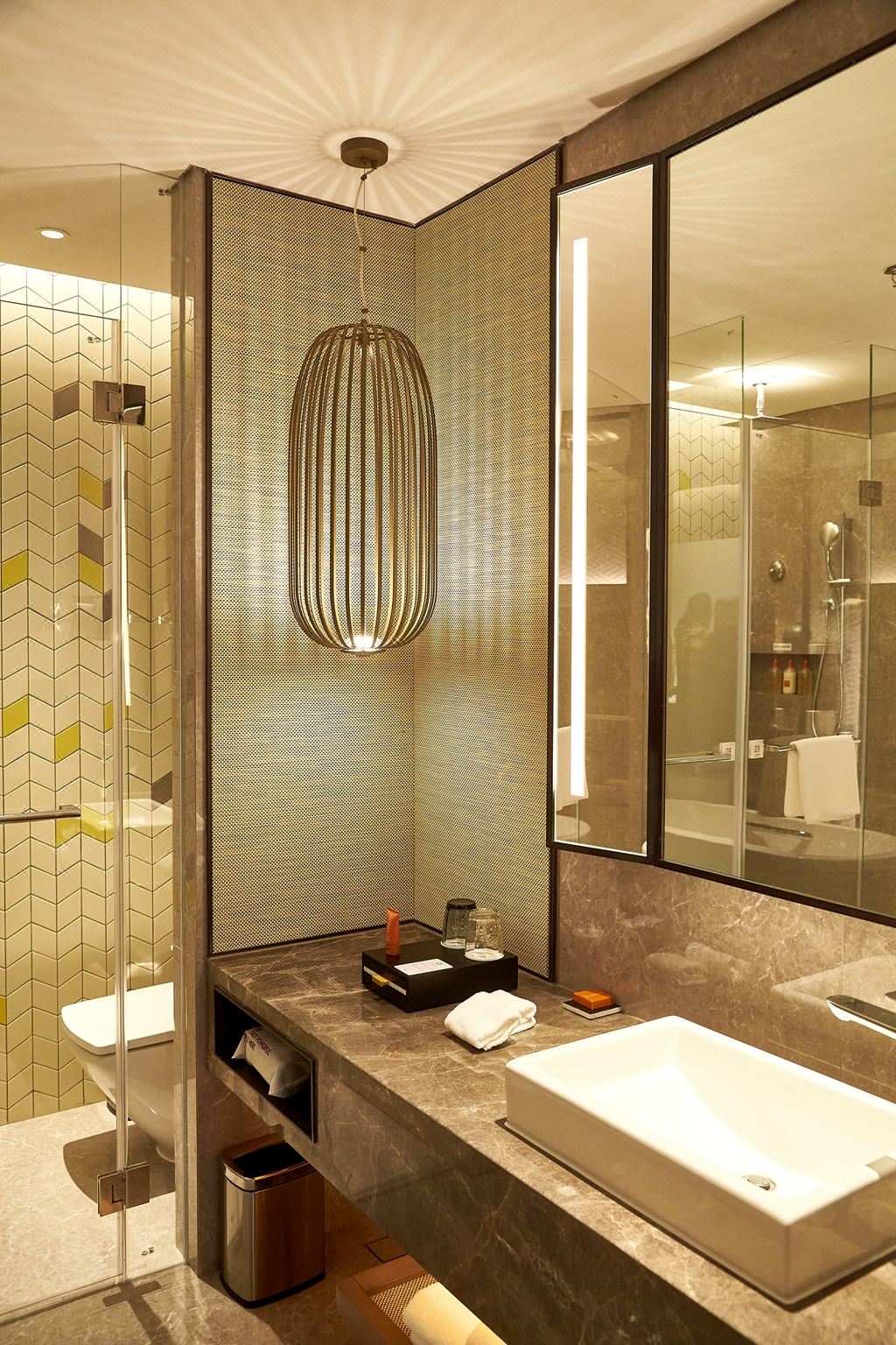 Crowne Plaza QIDONG - Tap to explore photos