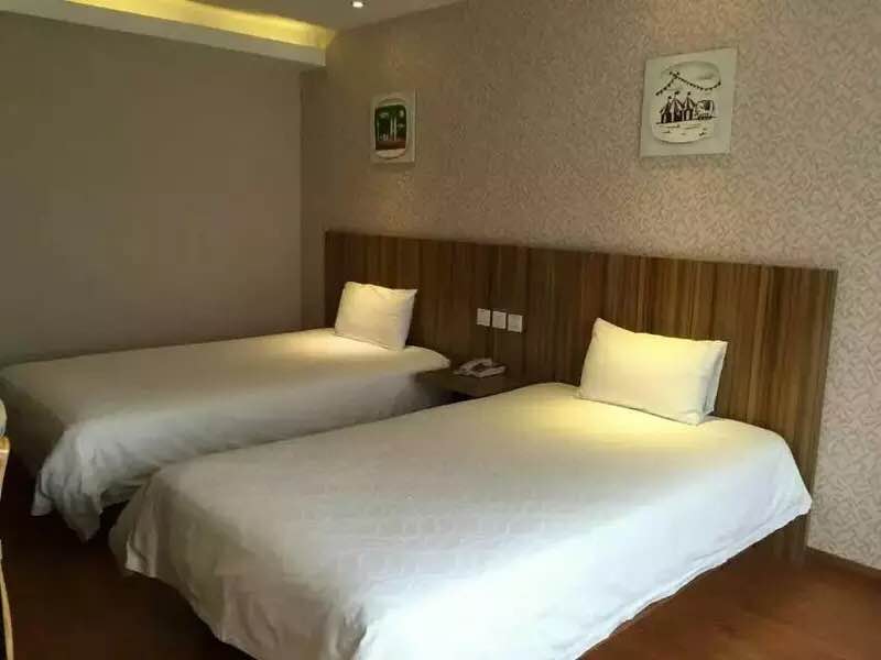 Logo 4, 365 Hotel (Botou Railway Station), Cangzhou