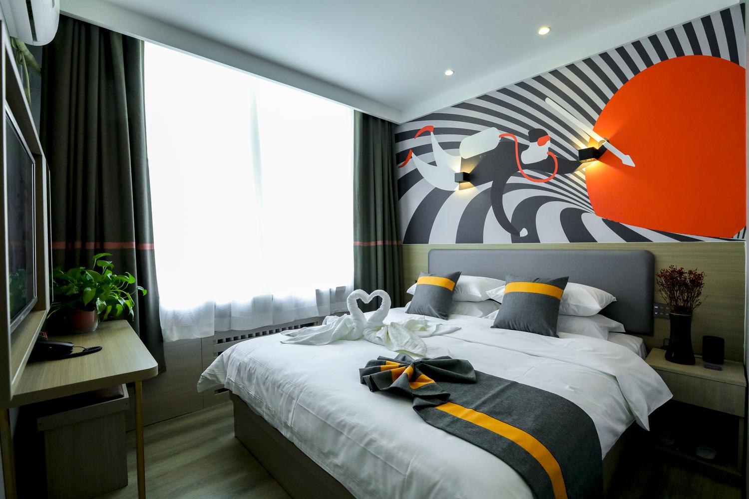 Junyi Chain Hotel (Chifeng Aohan Banner Xinzhong Street) - Tap to explore photos