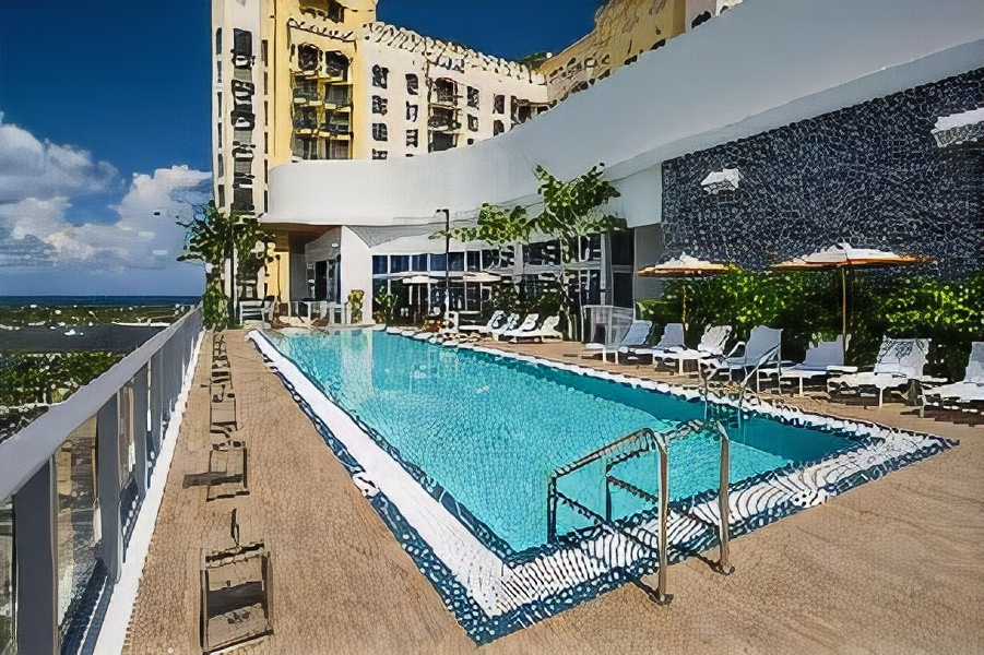 Canopy by Hilton West Palm Beach Downtown - Tap to explore photos