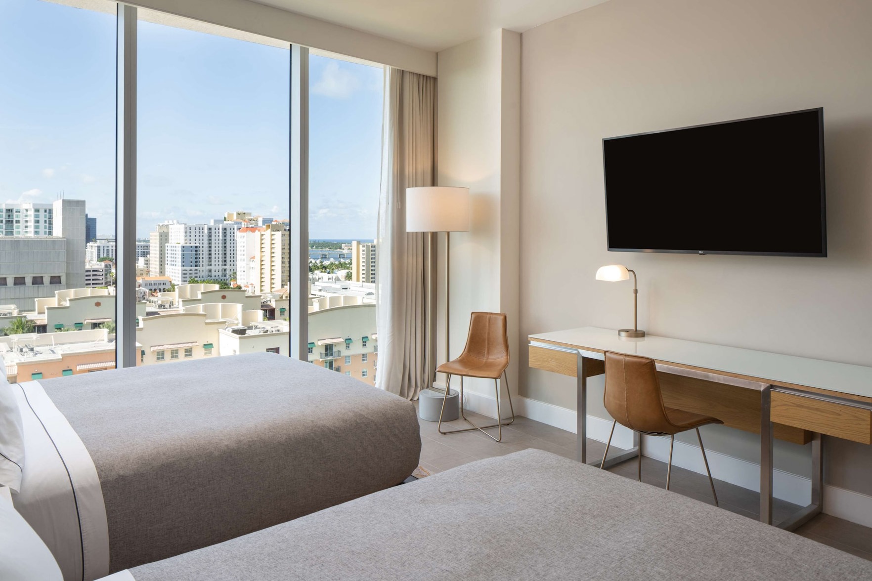Canopy by Hilton West Palm Beach Downtown Room Type - 2 QUEENS BALCONY
