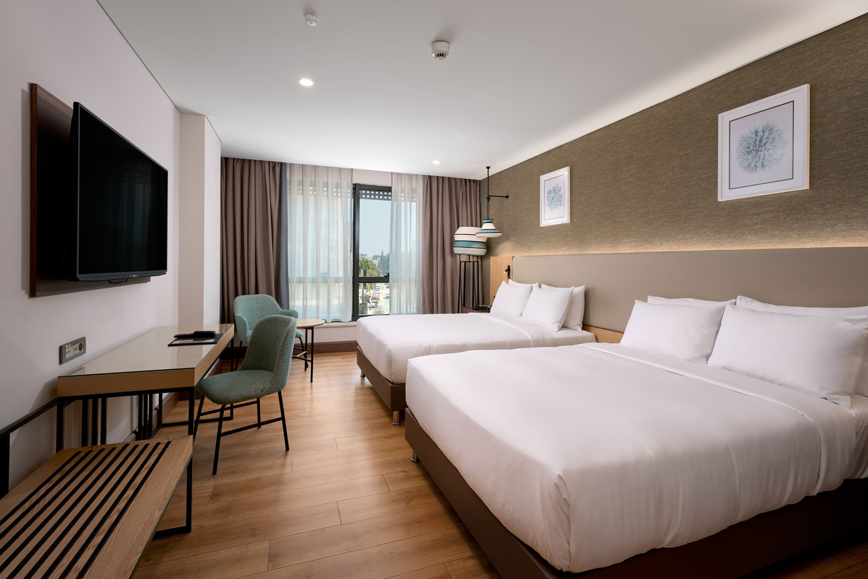 DoubleTree By Hilton Antalya City Centre Room Type - 2 KING BED ROOM