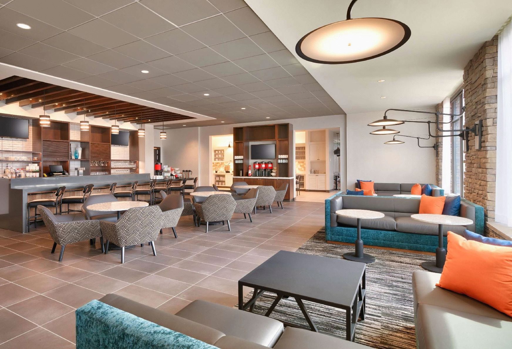 Hyatt Place Anchorage Midtown - Tap to explore photos