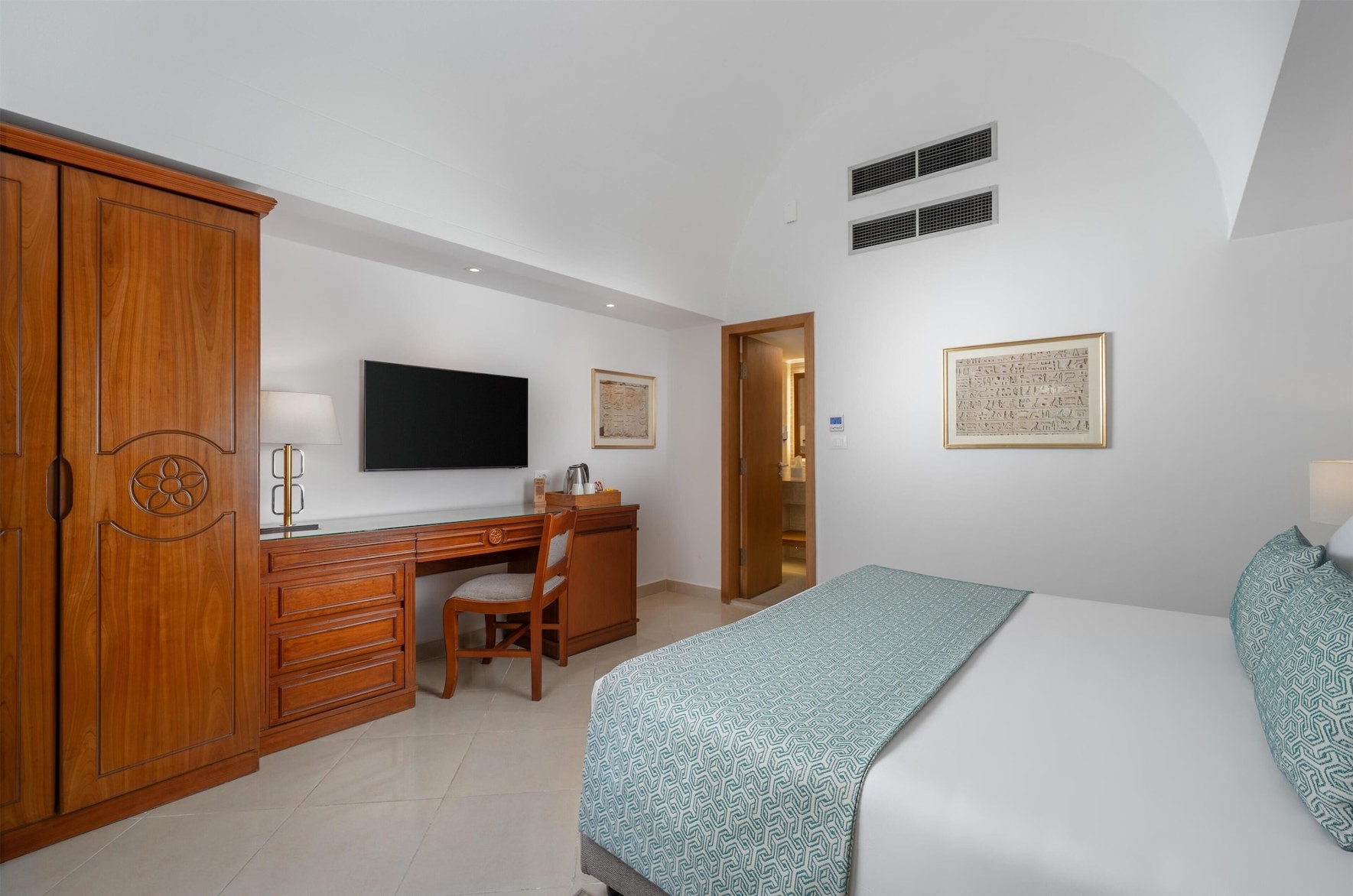 JAZ Pyramids Resort Room Type - Deluxe, King or Twin Bed, Garden View