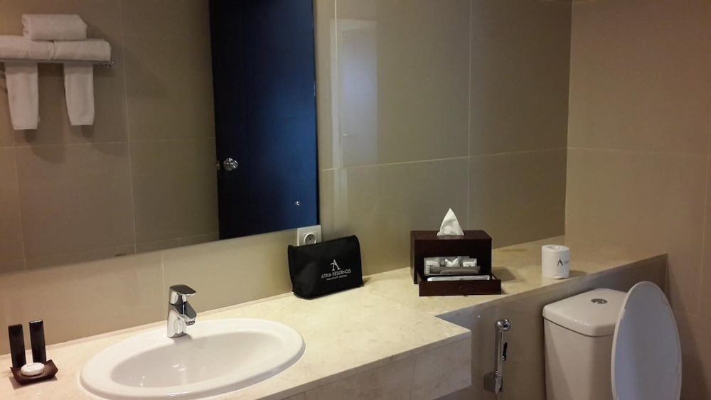 Others 2, Atria Residences Gading Serpong, Tangerang