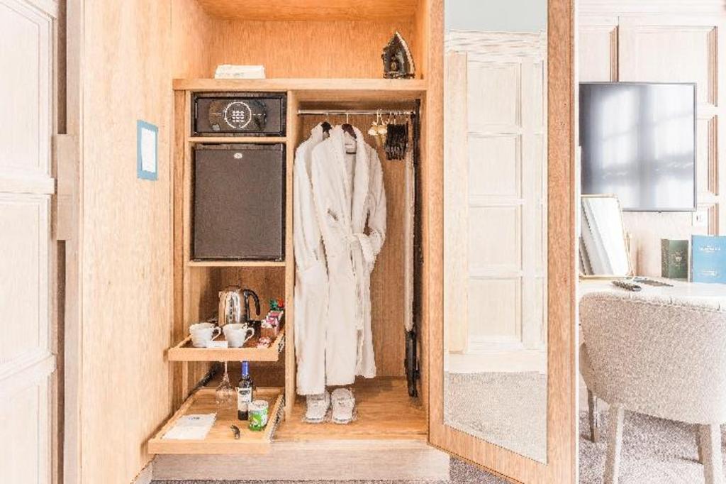 The Scotsman Hotel Room Type - Double or Twin SUPERIOR