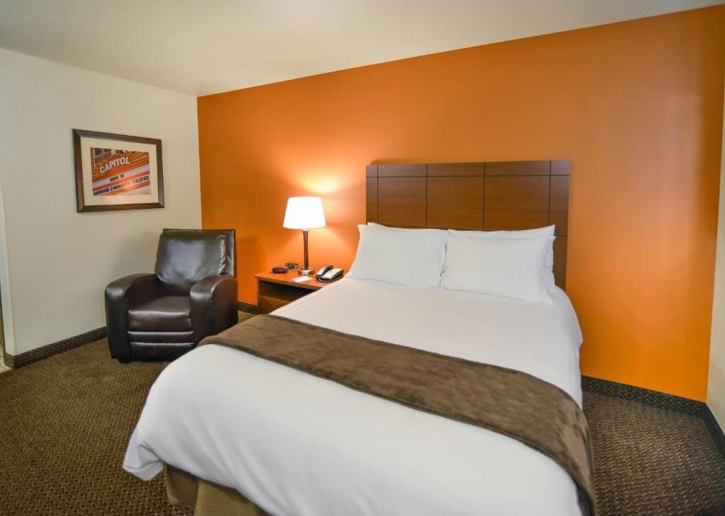 My Place Hotel - Overland Park - Tap to explore photos