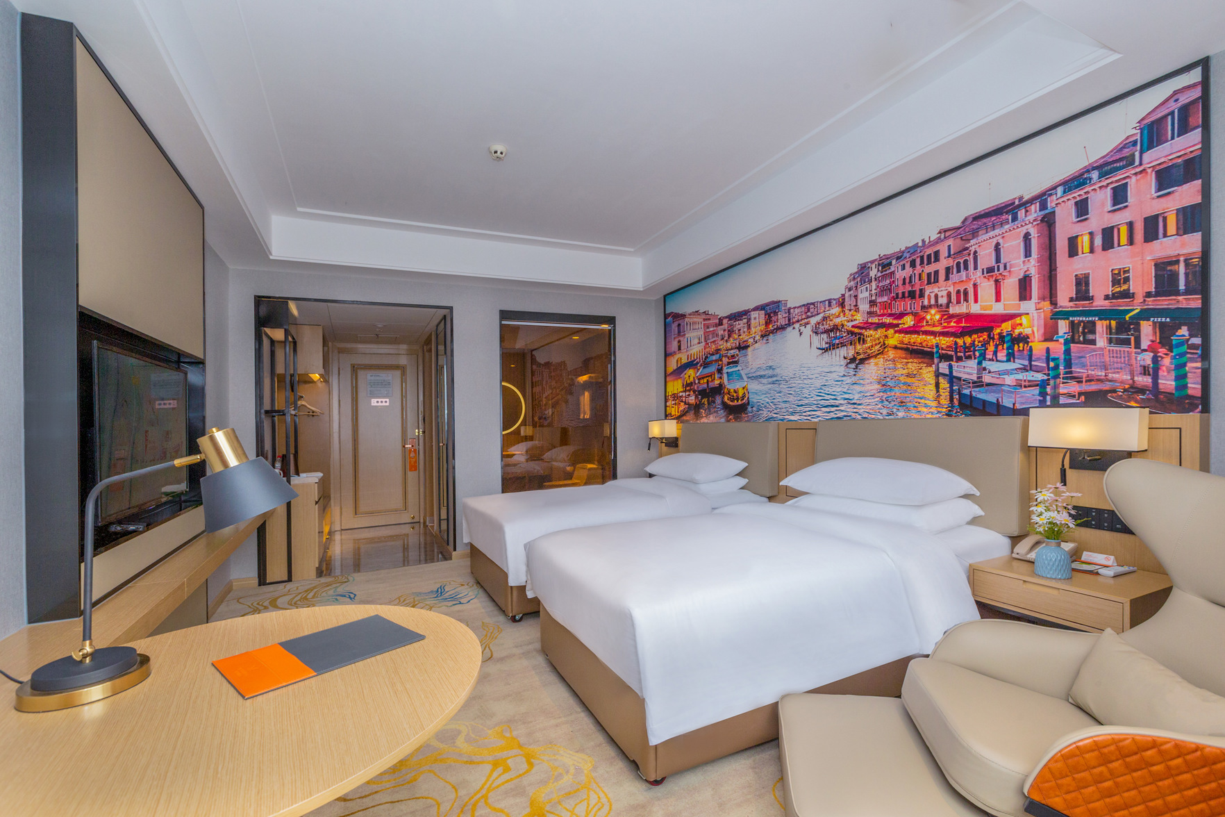Vienna Hotel of Yichun Economic Development Zone Store - Tap to explore photos