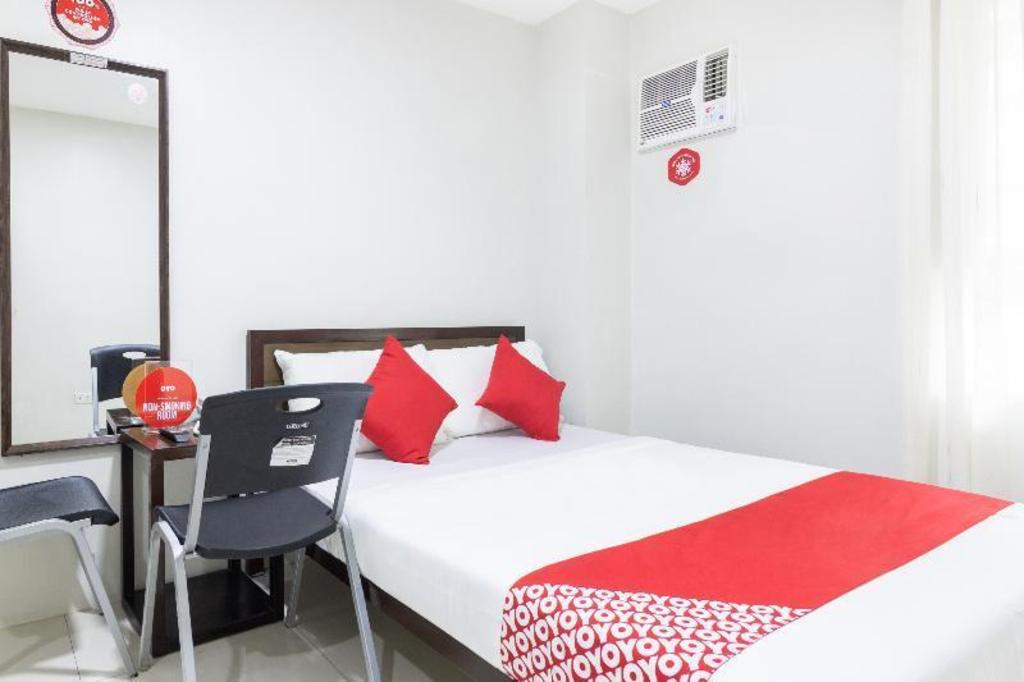 OYO 152 Sangco Condotel - Tap to explore photos