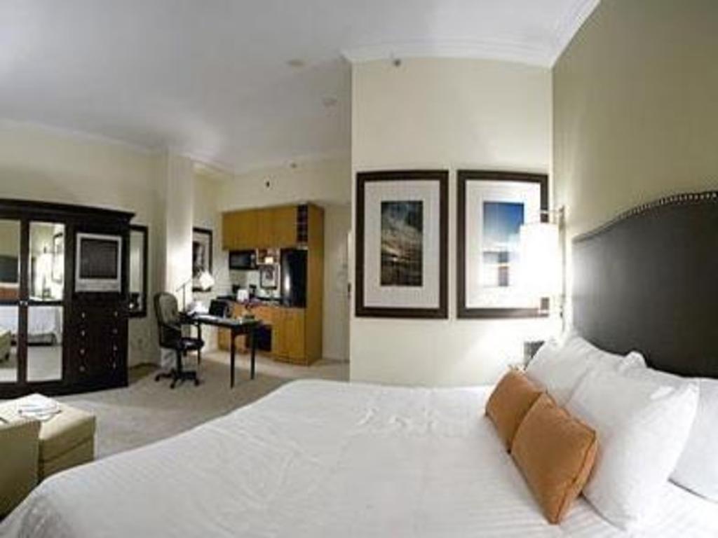 One King West Hotel & Residence Room Type - Historic Interior View Studio Suite
