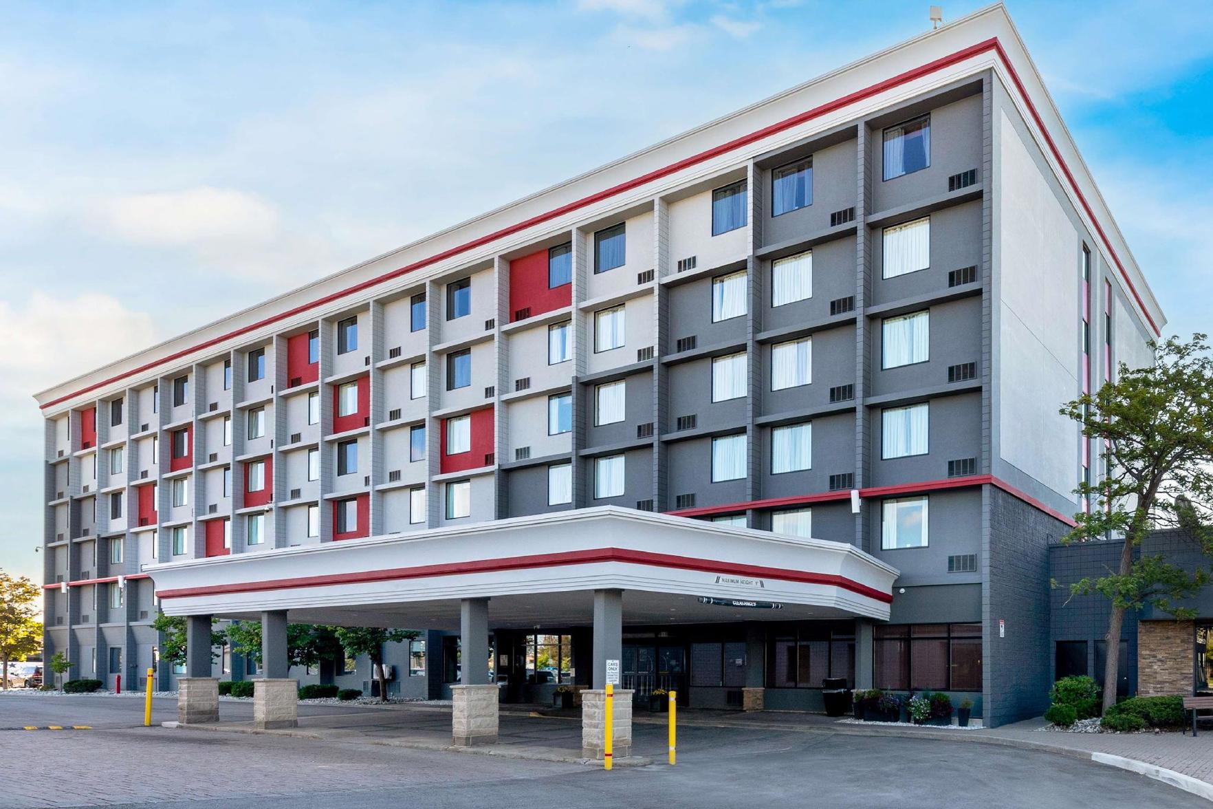 Best Western Plus Toronto Airport Hotel Room Type - Executive King Room