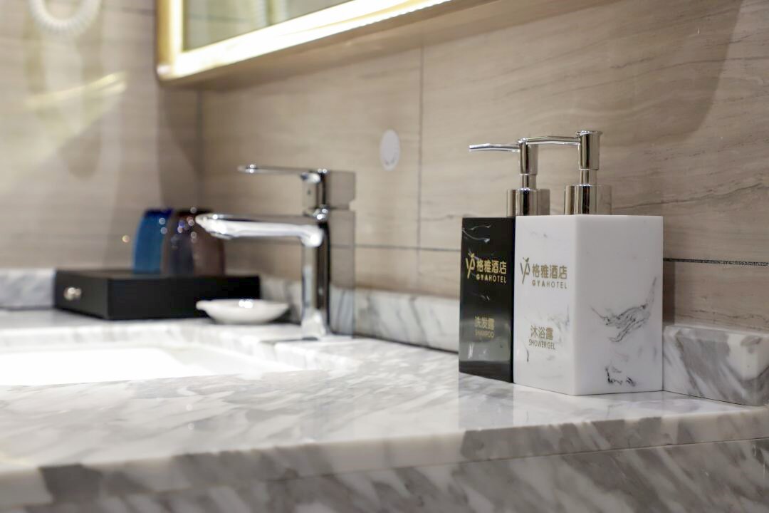 GYA Hotel (Quyang Hengshan East Road) - Tap to explore photos